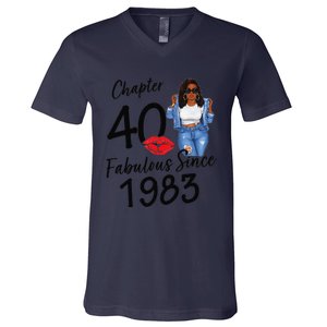 Chapter 40 Fabulous Since 1983 Black Birthday Queen V-Neck T-Shirt