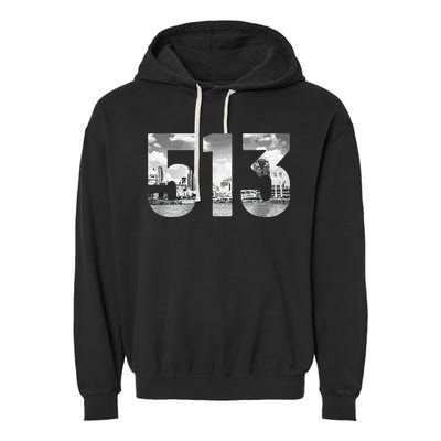 Cincinnati 513 Area Code Skyline Ohio Vintage Garment-Dyed Fleece Hoodie