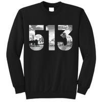 Cincinnati 513 Area Code Skyline Ohio Vintage Sweatshirt
