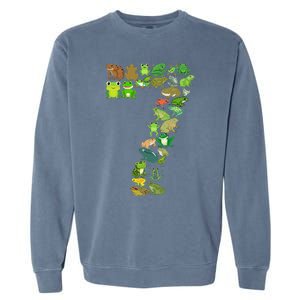 Cute 7th Birthday Frog Themed 7 Year Old Frog Lover Garment-Dyed Sweatshirt