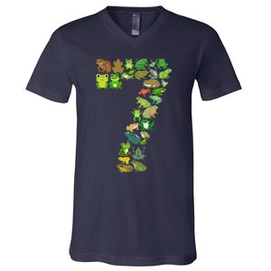 Cute 7th Birthday Frog Themed 7 Year Old Frog Lover V-Neck T-Shirt