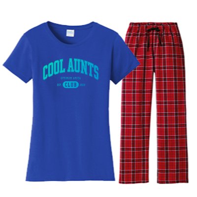 Cool Aunts Club Gift Women's Flannel Pajama Set