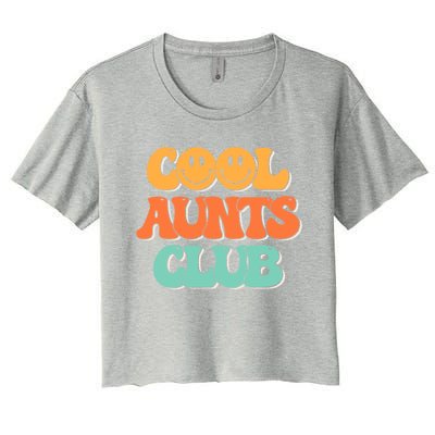 Cool Aunt Club Groovy Retro Cool Aunties Club Gift Women's Crop Top Tee