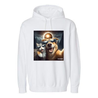 Cat And Dog Selfie With Solar 2024 Eclipse Wearing Glasses Garment-Dyed Fleece Hoodie