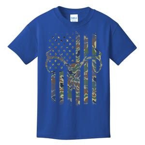 Camo American Flag Deer Hunter Hunting Gift Kids T-Shirt