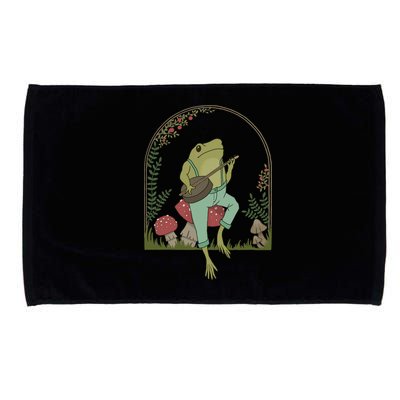 Cottagecore Aesthetic Frog Playing Banjo on Mushroom Cute Microfiber Hand Towel