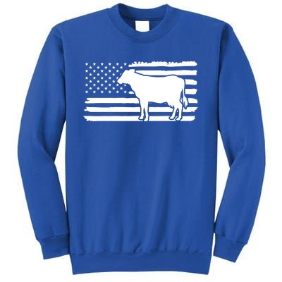 Cow American Flag With Cow Vintage Look Patriotic Famer Gift Sweatshirt