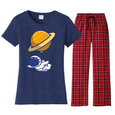 Cute Astronaut Floating On With Saturn Balloon Women's Flannel Pajama Set