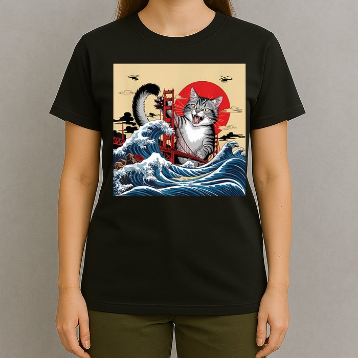 Catzilla Attacking Golden Gate Bridge Funny Cat Design T-Shirt