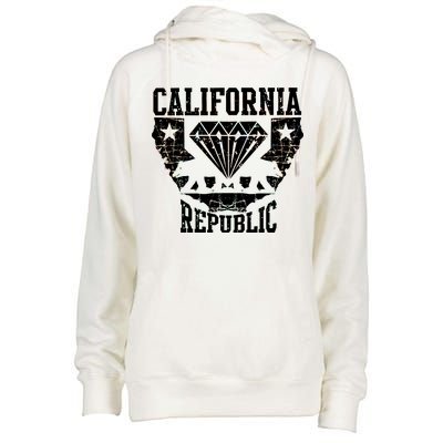 California Republic Diamond State Bear Womens Funnel Neck Pullover Hood