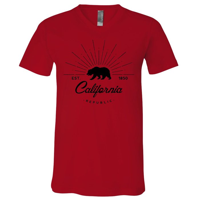 California Republic EST  V-Neck T-Shirt