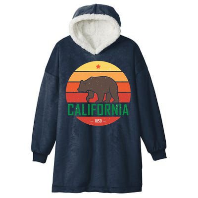 California Retro Circle Hooded Wearable Blanket