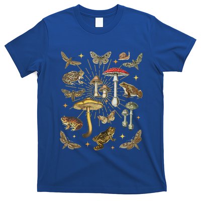 Cottagecore Aesthetic Mushroom Frog Butterfly Goblincore T-Shirt