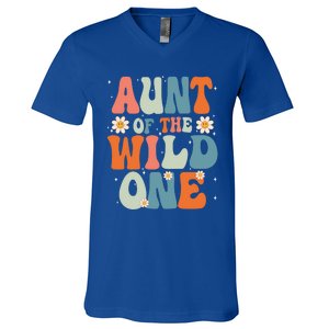 Cute Aunt Of The Wild One Birthday Family Matching Great Gift V-Neck T-Shirt