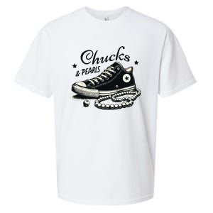 Chucks And Pearls Im With Her Kamala 2024 Sueded Cloud Jersey T-Shirt