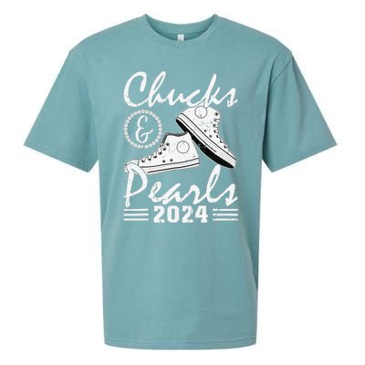 Chucks And Pearls Kamala Harris 2024 Usa Election 2024 Sueded Cloud Jersey T-Shirt