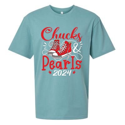 Chucks And Pearls Im With Her Kamala 2024 Sueded Cloud Jersey T-Shirt