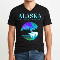 Cool Alaska Pair of Polar Bear with Aurora Snow Scene V-Neck T-Shirt