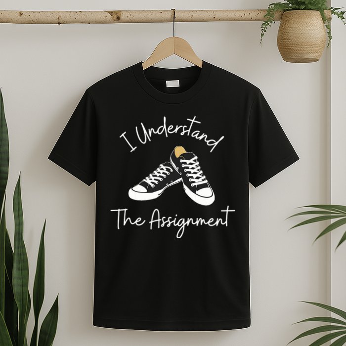 Chucks And Pearls Election 2024 I Understand The Assignment T-Shirt