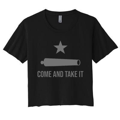 COME AND TAKE IT FLAG TEXAS PRIDE GONZALES CANNON Women's Crop Top Tee