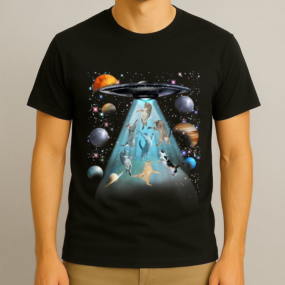 Cat Alien Ufo Gifts Space Cat Galaxy Cat Funny For Cat Dad Cat Mom Cat Lover T-Shirt