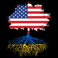 Cool American Ukrainian Roots I Stand With Ukraine USA Ukraine Flags Tie-Dye T-Shirt