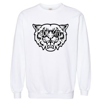 Cool Bobcat Bobcats Sunglasses Animal Lover Garment-Dyed Sweatshirt