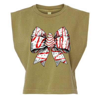 Coquette Bow Christmas Tree Cake Christmas Vibes Garment-Dyed Women's Muscle Tee