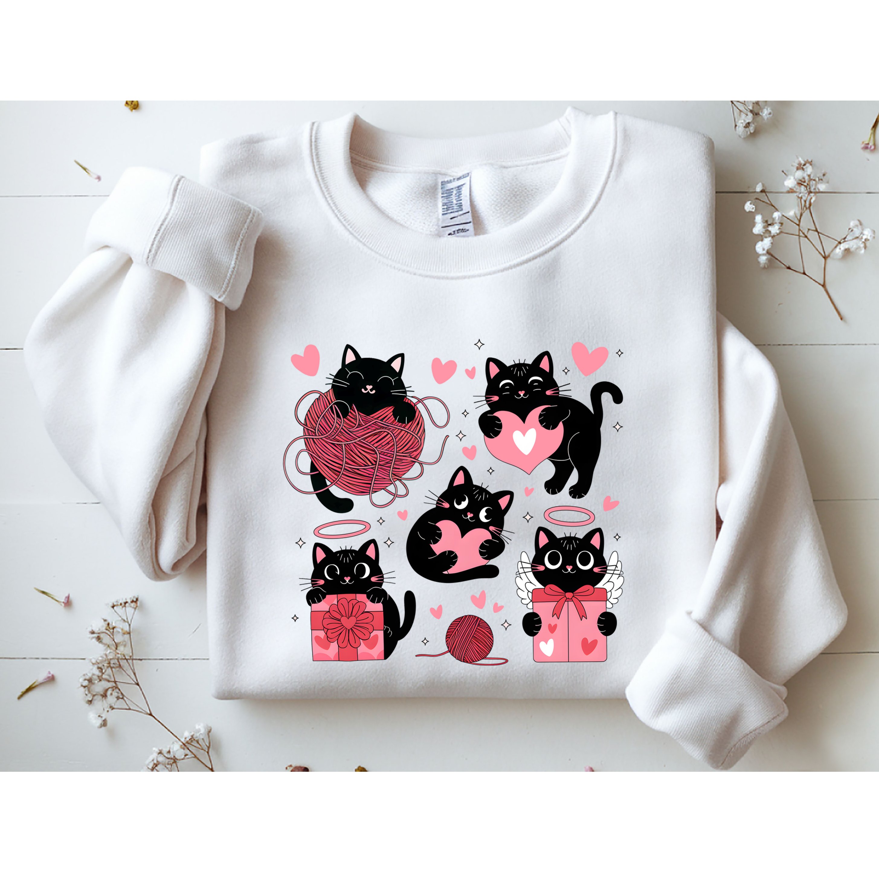 Cute Black Cat Lover Lovely Funny Cat Heart Sweatshirt