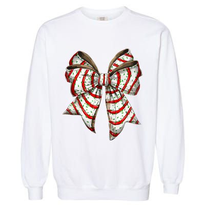 Coquette Bow Christmas Tree Cake Christmas Vibes Garment-Dyed Sweatshirt