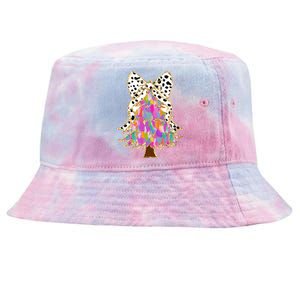 Coquette Bow Christmas Tree Winter Xmas Tie-Dyed Bucket Hat