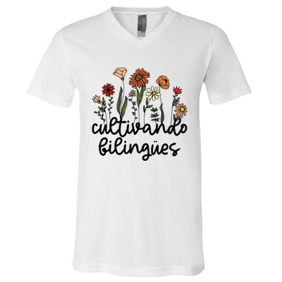 Cultivando Bilingues Dual Language Crew Bilingual Teacher V-Neck T-Shirt