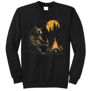 Camping Bear Drinking Beer Hiking Nature Funny Grizzly Bear Sweatshirt