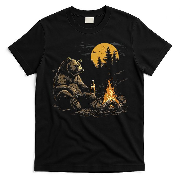 Camping Bear Drinking Beer Hiking Nature Funny Grizzly Bear T-Shirt