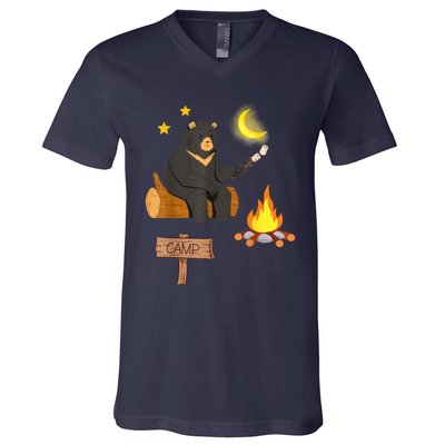 Cute Bear Enjoying Camping And Vacation With Fire V-Neck T-Shirt