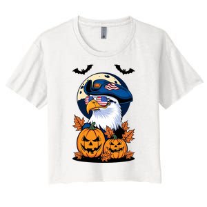 Cute Bald Eagle Witch Halloween Pumpkin Eagle Lover Women's Crop Top Tee