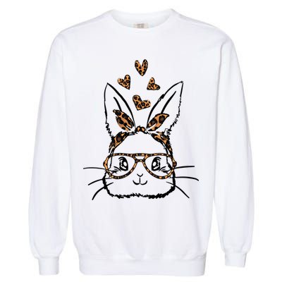 Cute Bunny Face With Leopard Sunglasses Bubblegum Easter Day Funny Gift Garment-Dyed Sweatshirt