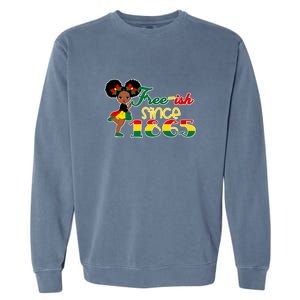 Cute Black Girl Juneteenth Freeish Since 1865 Black History Gift African Pride Garment-Dyed Sweatshirt