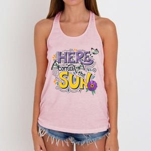 Colorful Beach Here Comes The Sun Summer Vacation Holiday Meaningful Gift Women's Knotted Racerback Tank