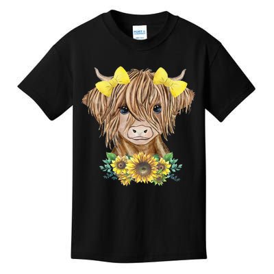 Cute Baby Highland Cow With Sunflowers Calf Animal Farm Kids T-Shirt