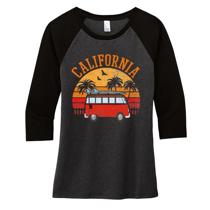 California Beach Outfit Hippie Van Surf Tee Vintage Surfer Women's Tri-Blend 3/4-Sleeve Raglan Shirt