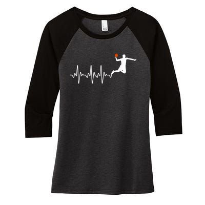 Cool Basketball Player Design For Men Women Basketball Lover Women's Tri-Blend 3/4-Sleeve Raglan Shirt