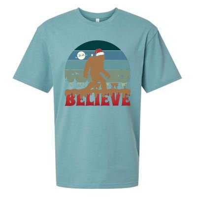 Christmas Bigfoot Retro Sueded Cloud Jersey T-Shirt