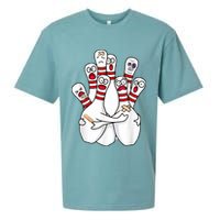 Cartoon Bowling Scared Bowling Pins Funny Sport Bowler Sueded Cloud Jersey T-Shirt