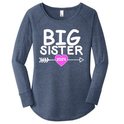 Cute Big Sister 2024 Heart Arrow Women's Perfect Tri Tunic Long Sleeve Shirt