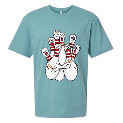 Cartoon Bowling Scared Bowling Pins Funny Sport Bowler Sueded Cloud Jersey T-Shirt