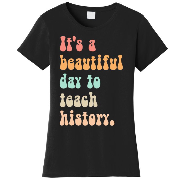  Cute back to school retro Social Studies Teacher Women's T-Shirt