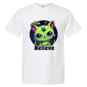 cute alien cat belive in ufo kawaii Garment-Dyed Heavyweight T-Shirt