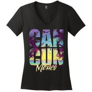 Cool Cancun Art  Mexico Vacation Souvenir Summer Women's V-Neck T-Shirt