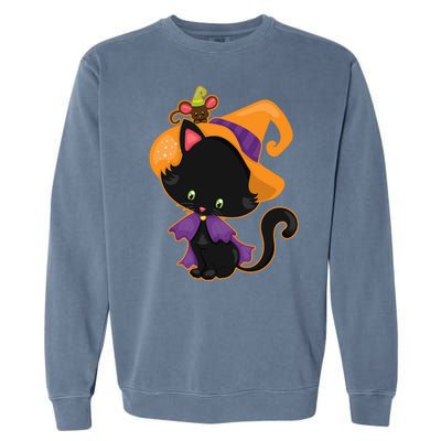 Cute Cat And Mouse Halloween Witch Garment-Dyed Sweatshirt